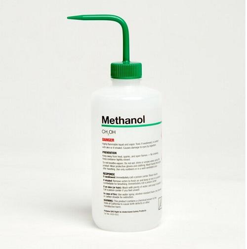 Nalgene™ Right-to-Understand Safety Wash Bottles featuring Globally Harmonized System (GHS) labeling, Methanol, 500 mL, Case of 24